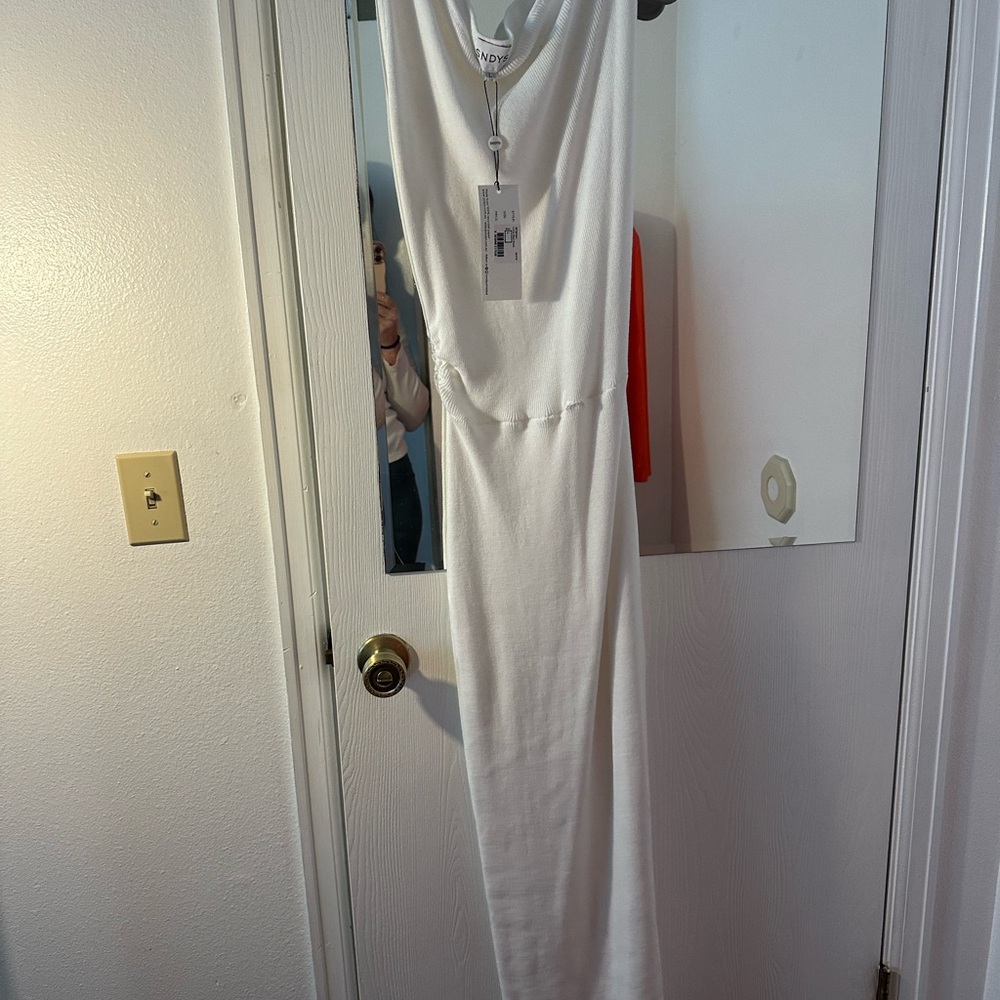 Elegant White Maxi Dress